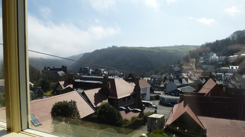 Ingleside Hotel Lynton Room photo